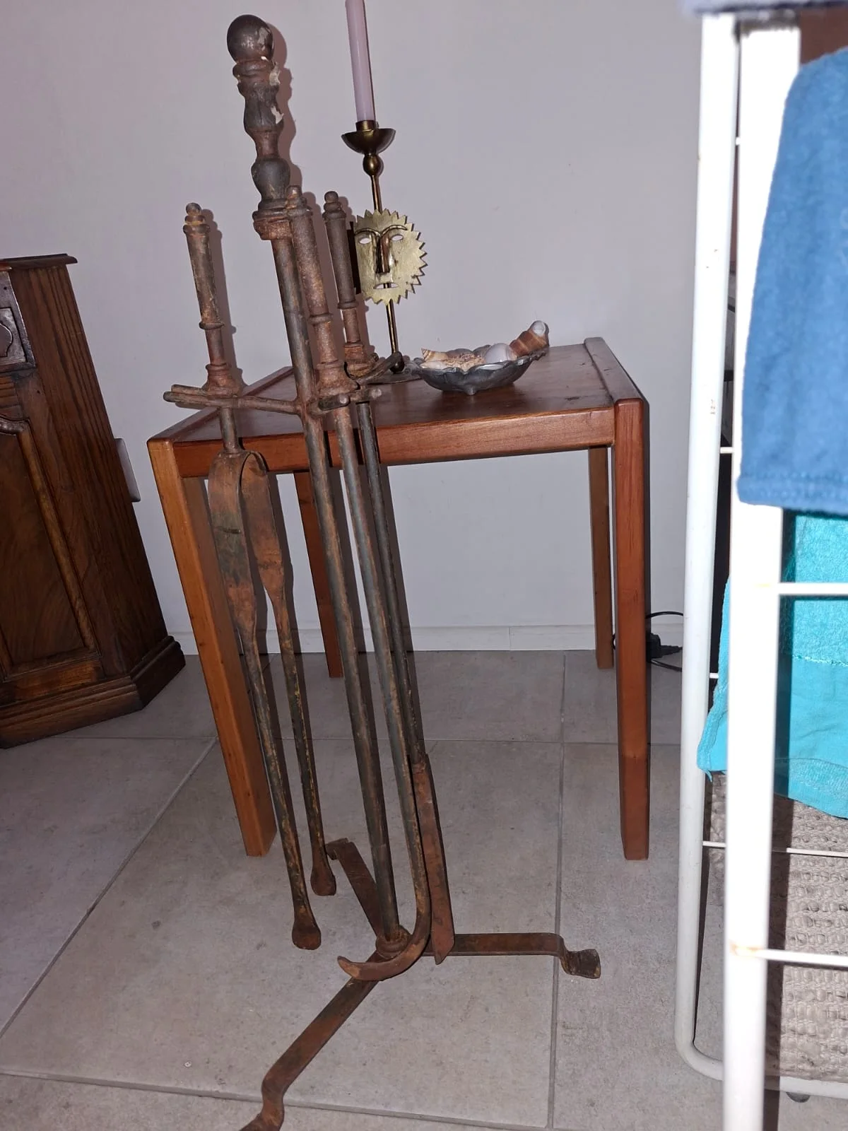 Juego de herramientas de chimenea Mantelli